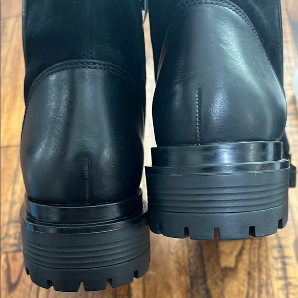 NWT Lauren Ralph Lauren Leather Black Colbie Ankle Boots   gold tone logo LRL 8 - Picture 13 of 16